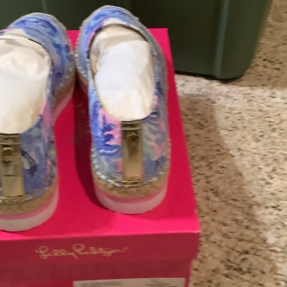 Lilly Pulitzer Saltwater Blue and Pink Marlo Espadrilles, 8.5M - Picture 6 of 10